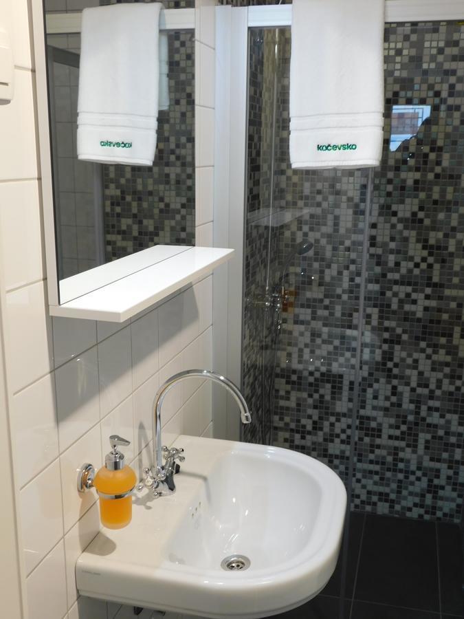 Hostel Bearlog Кочев'є Екстер'єр фото