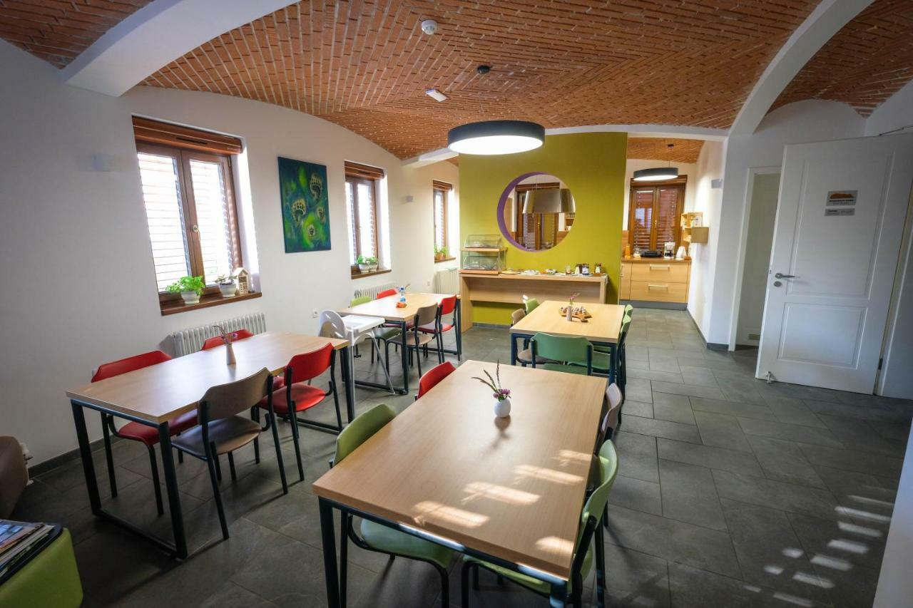 Hostel Bearlog Кочев'є Екстер'єр фото